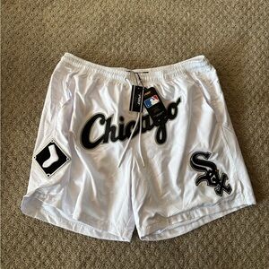NWT Pro Standard Men’s Shorts MLB Chicago White Sox